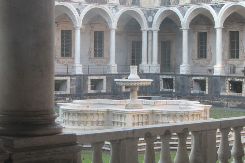 fontana quadrilobata monastero dei benedettini catania